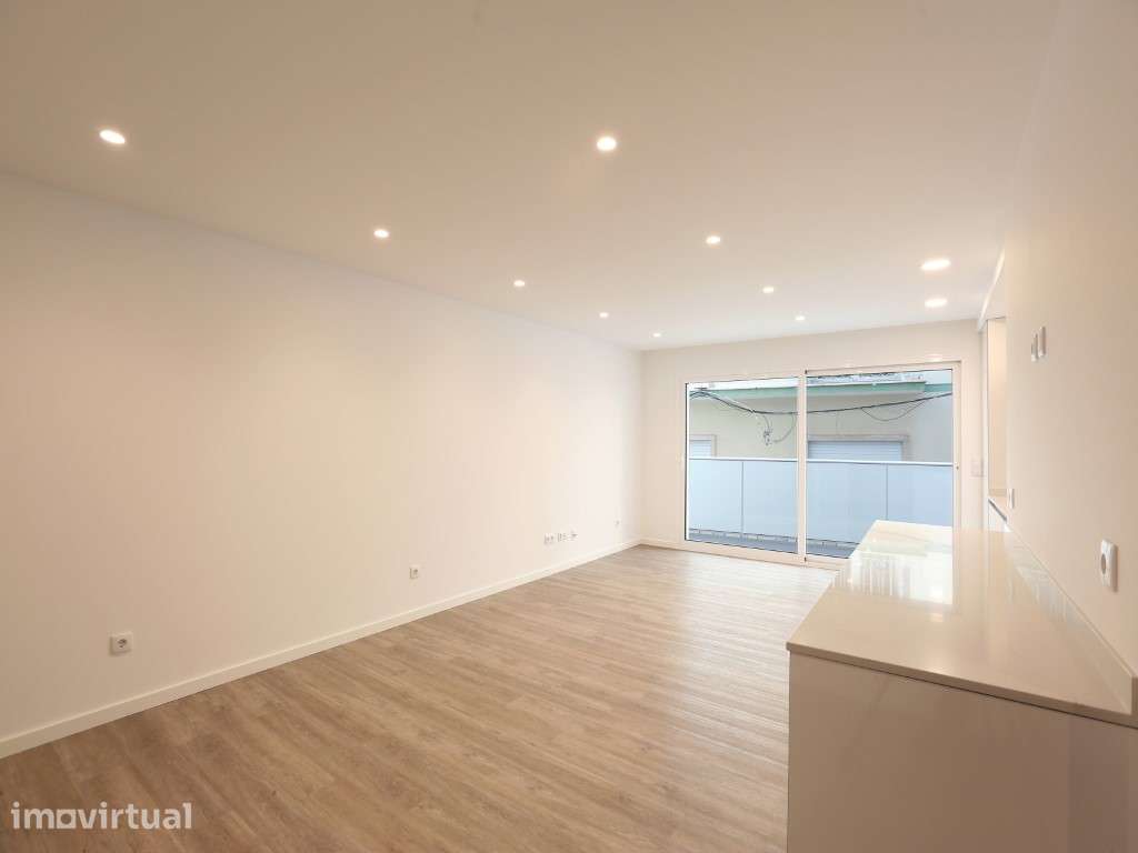 Magnífico Apartamento T2 com terraço privado a 2 passos da praia da... - Grande imagem: 5/32