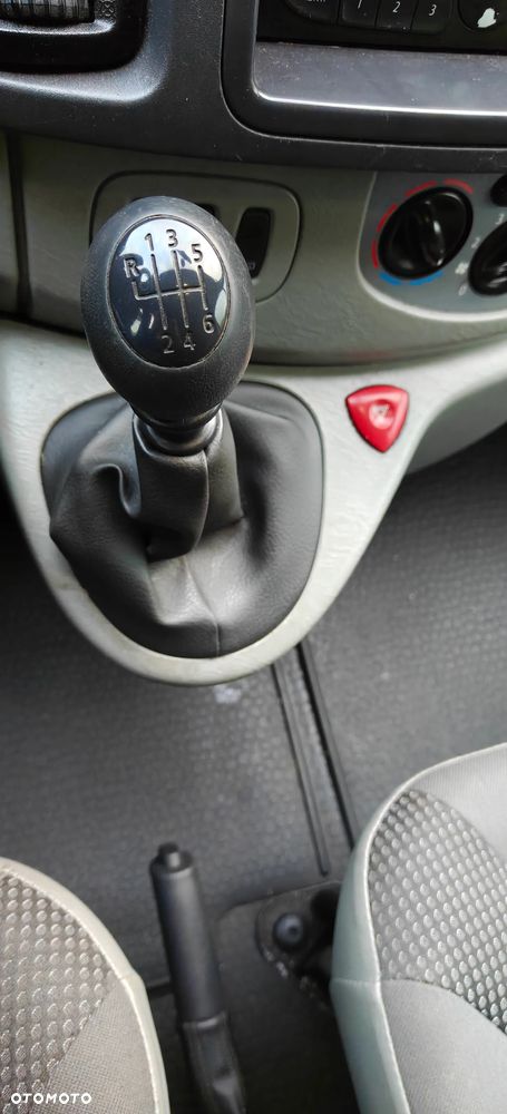Opel Vivaro L2H1 2.9t Edition - 27