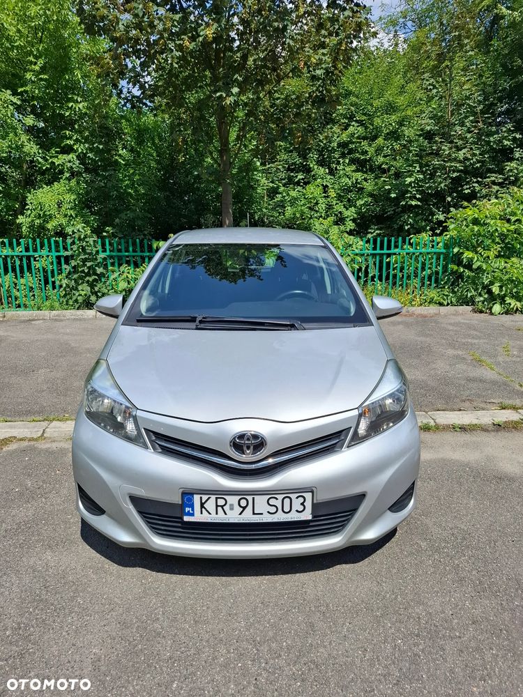 Toyota Yaris - 1
