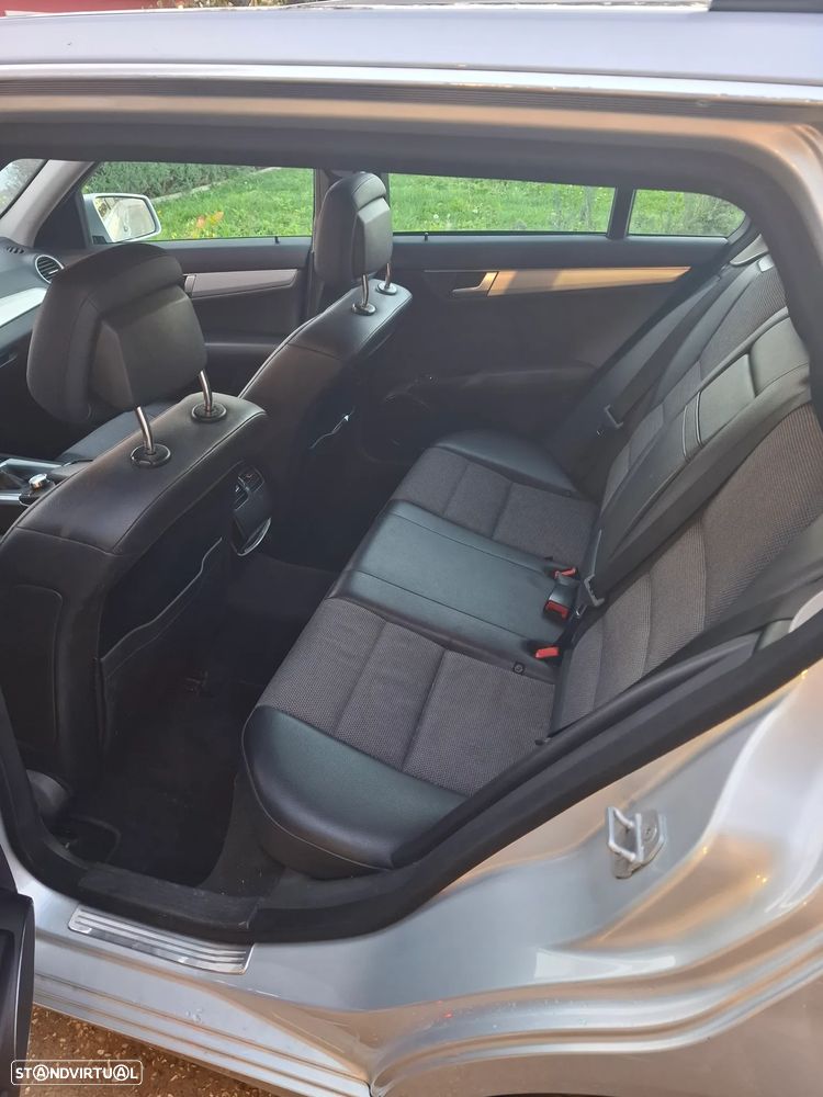 Mercedes-Benz C 220 CDi Avantgarde - 8