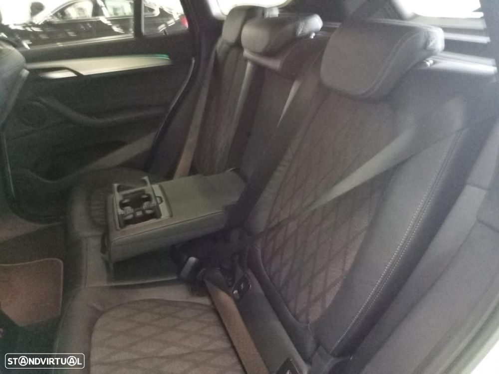BMW X1 18 d sDrive xLine Auto - 4