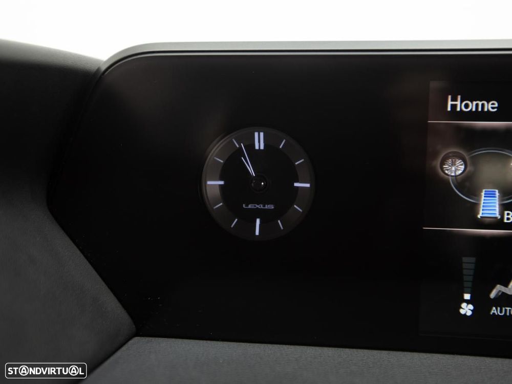 Lexus UX 250h Business - 25