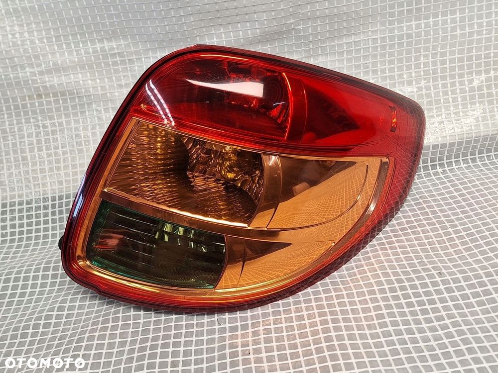 lampa tyl tylna prawa suzuki sx4 fiat sedici 2005-2014 europa demontaz - 1