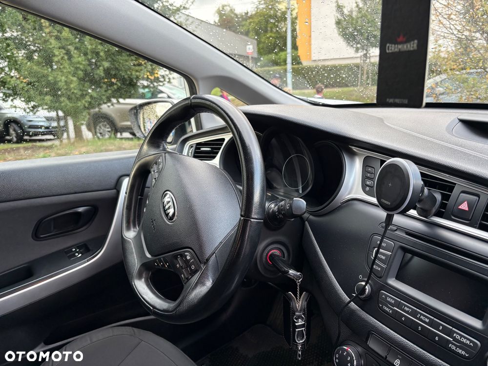 Kia Ceed 1.6 CRDi M - 19