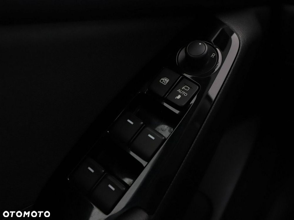 Mazda 3 SKYACTIV-G 120 KIZOKU - 34