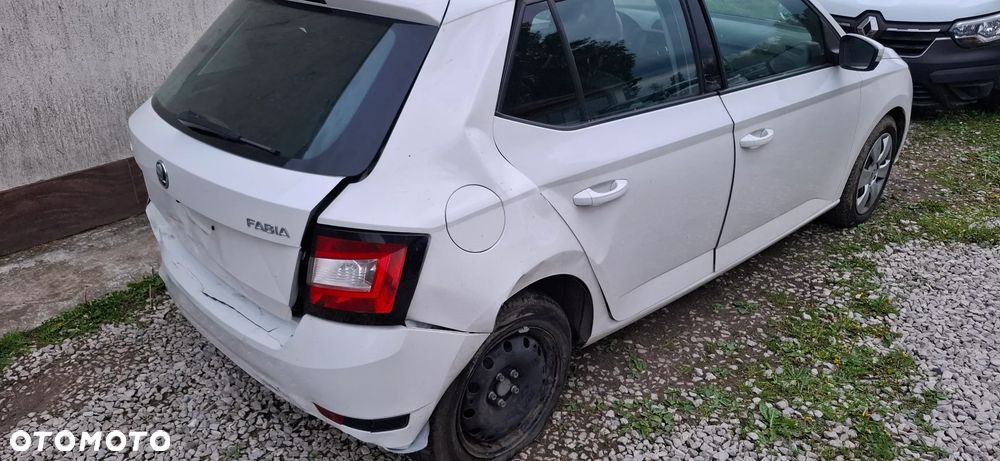 Skoda Fabia - 7