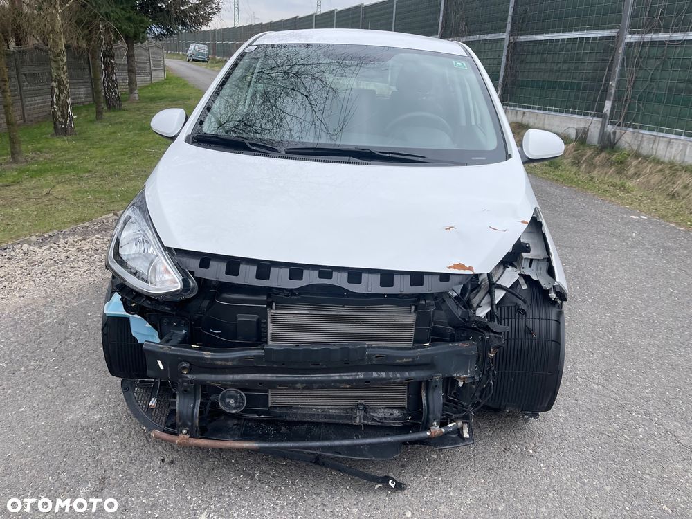 Hyundai i10 1.0 blue Trend - 6