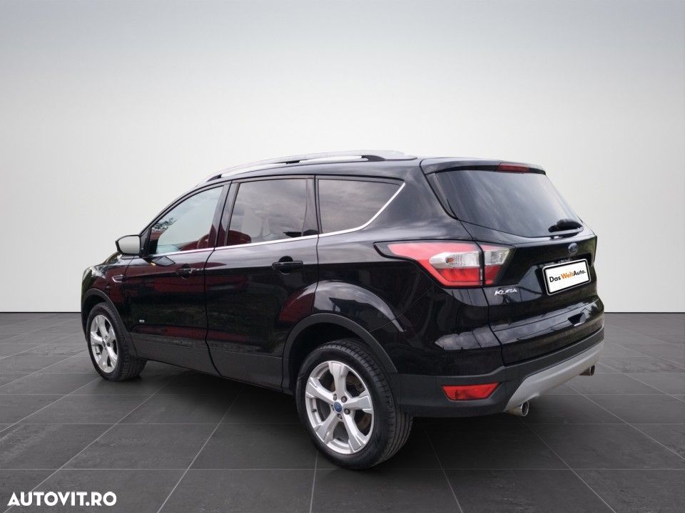 Ford Kuga - 4