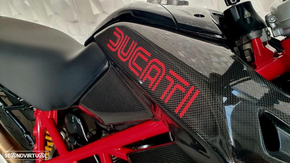 Ducati Hypermotard - 5