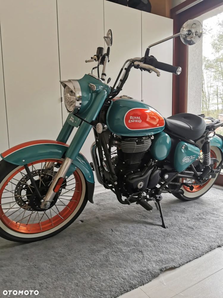 Royal Enfield Classic - 3