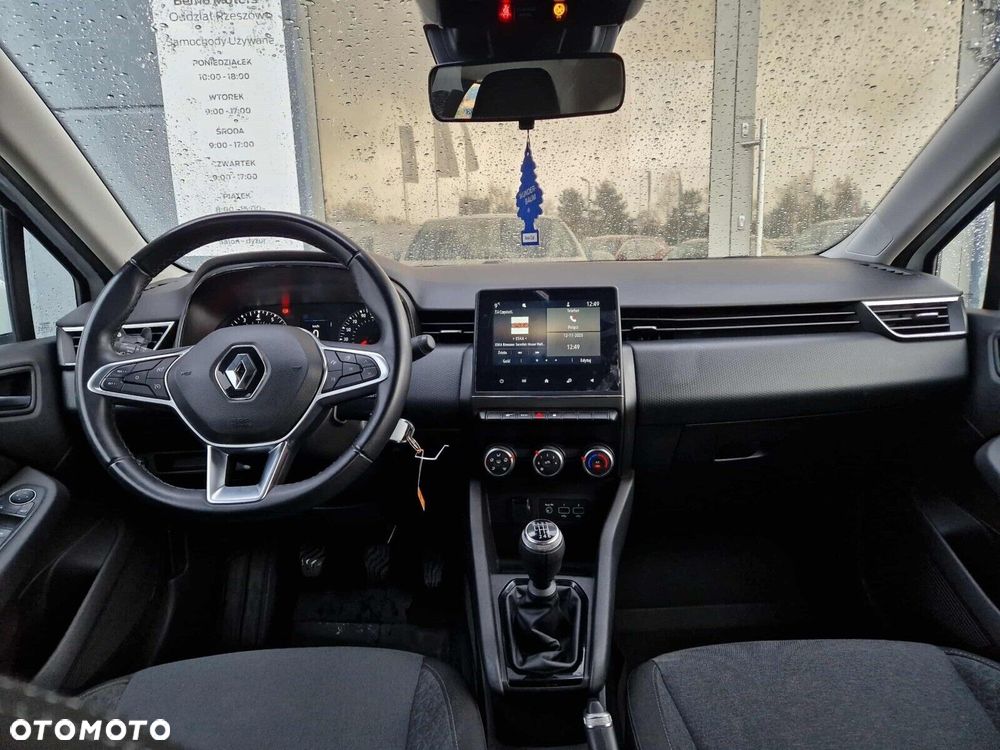 Renault Clio - 12