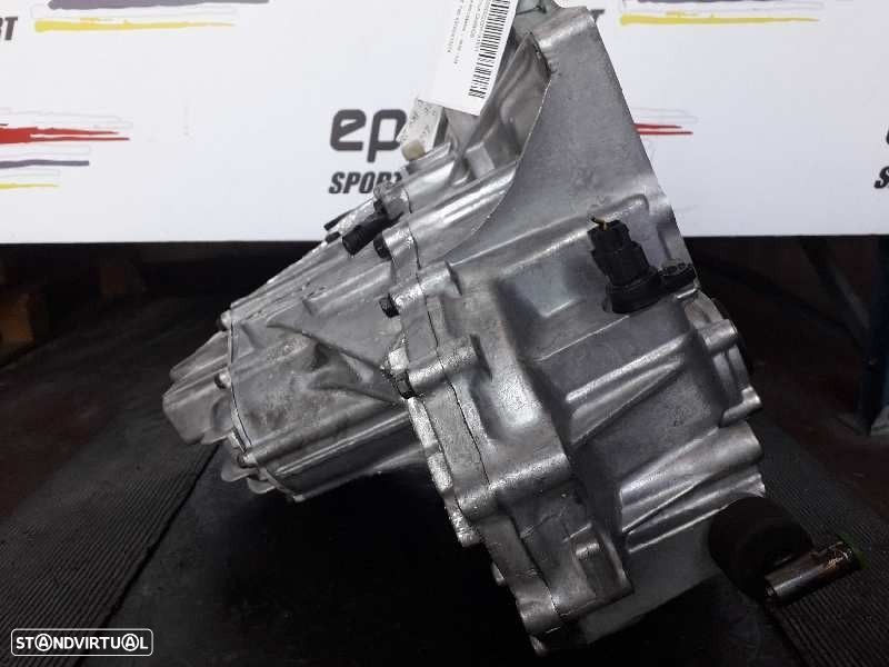 CAIXA VELOCIDADES KIA RIO BREAK FAMILIAR 2002 - 2