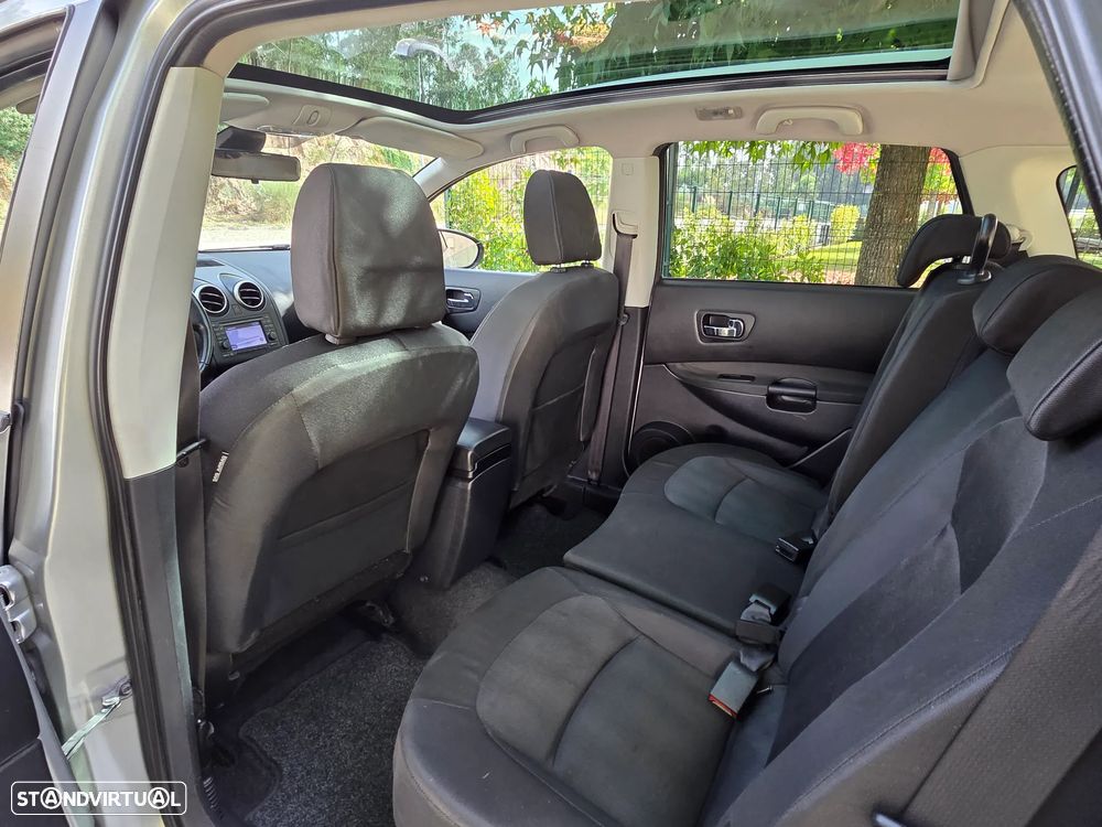 Nissan Qashqai 1.6 dCi Tekna Premium 18 - 21
