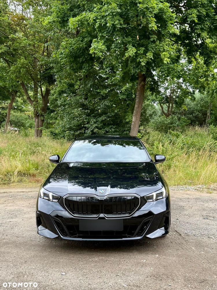 BMW Seria 5 520d mHEV M Sport - 2