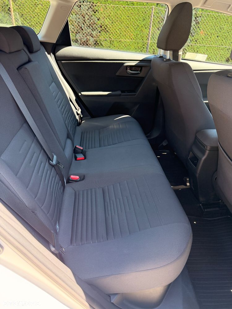Toyota Auris Hybrid 135 Comfort - 9