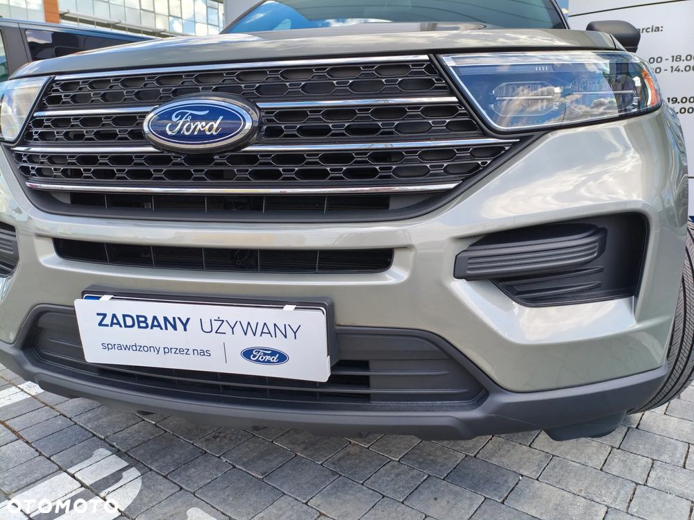 Ford Explorer - 35