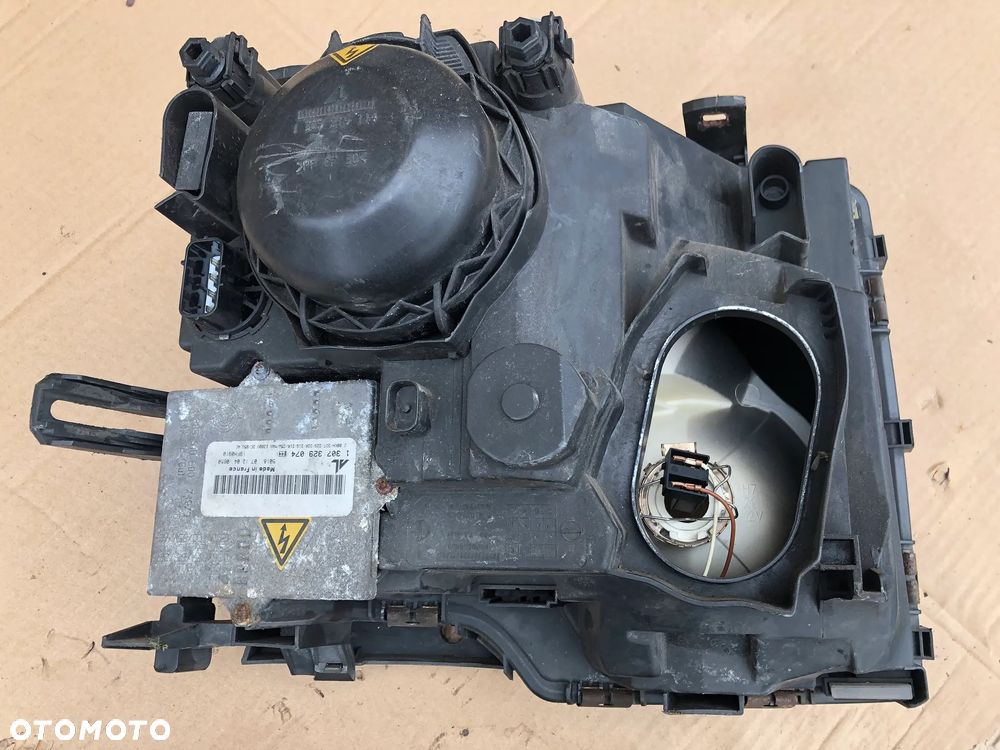 Lampa przednia lewa RHD anglik XBC000378 Range Rover L322 LM Vogue 2002-05 - 3