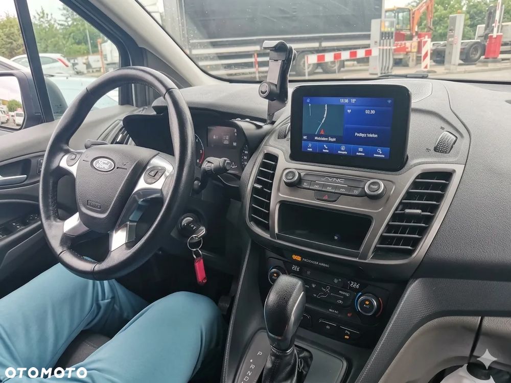 Ford Tourneo Connect - 5