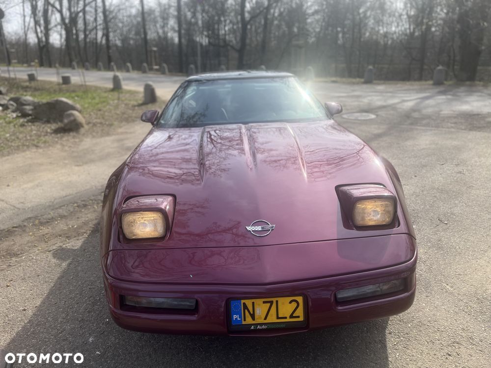 Chevrolet Corvette - 3