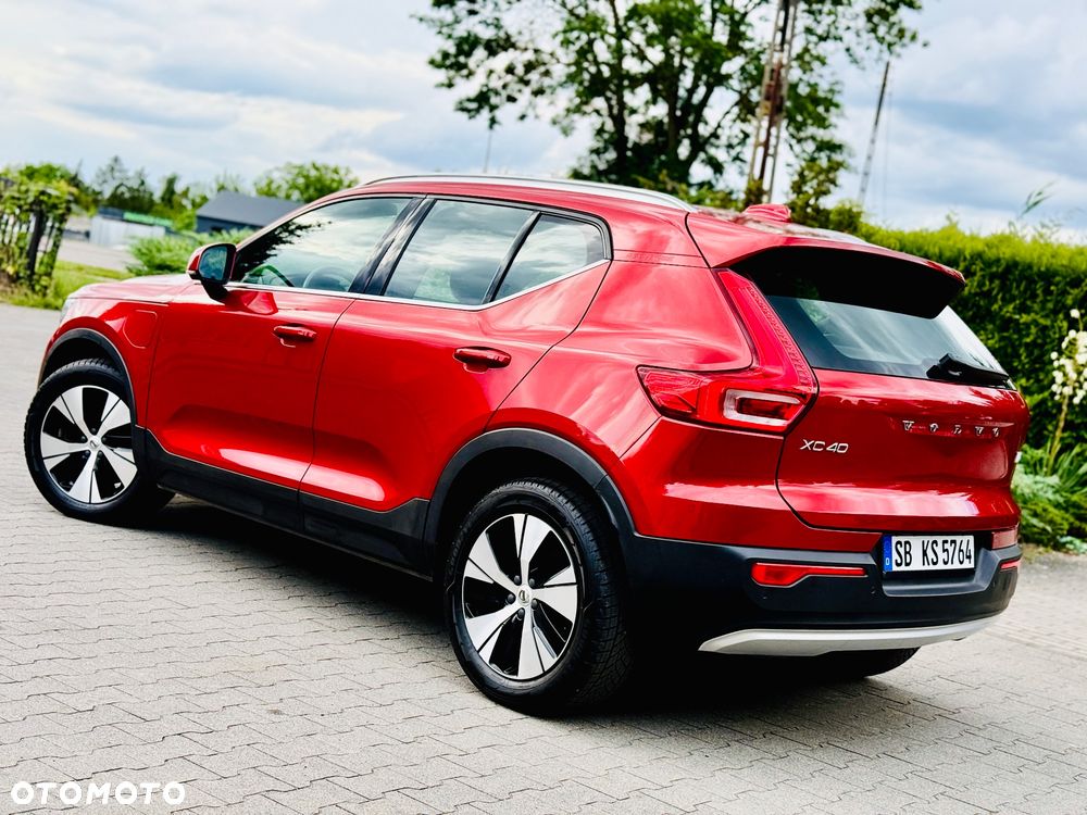 Volvo XC 40 T5 Plug-In Hybrid Momentum Pro - 33