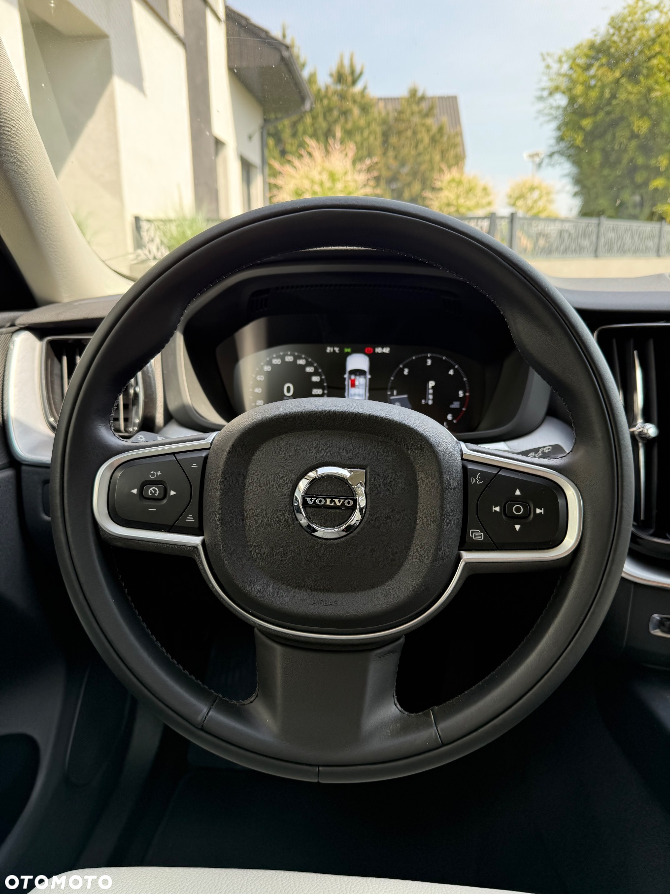 Volvo XC 60 D4 Geartronic Momentum Pro - 27