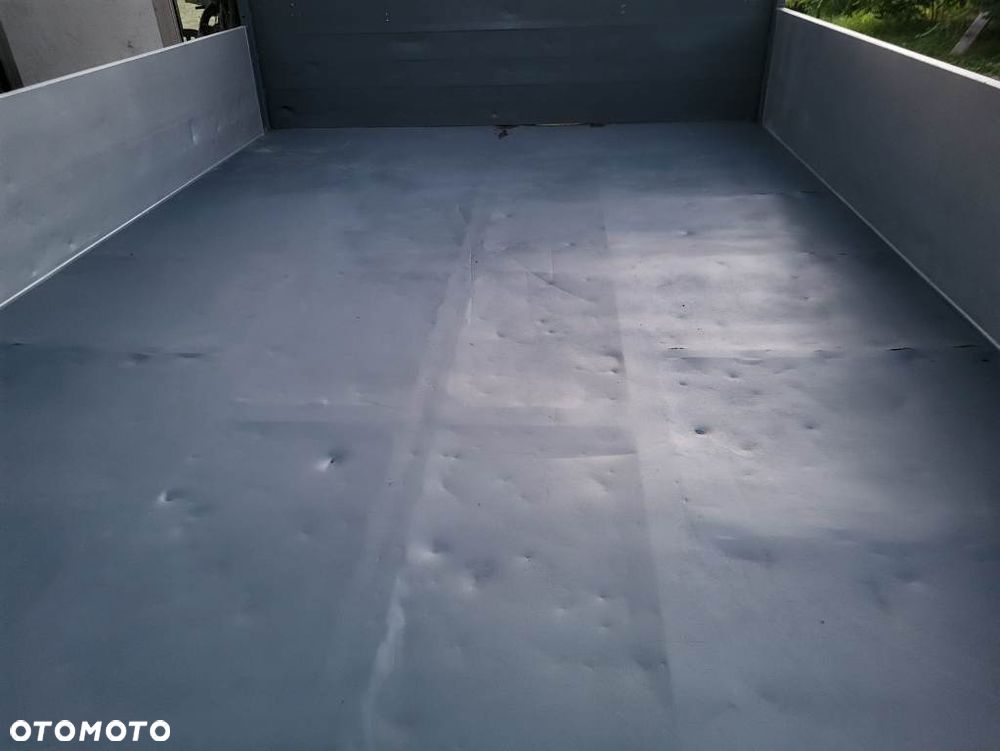 Kiper wywrot Nissan Cabstar Atleon Iveco Daily dostawczak Nissan Ducato Mercedes Ford Mascot - 11