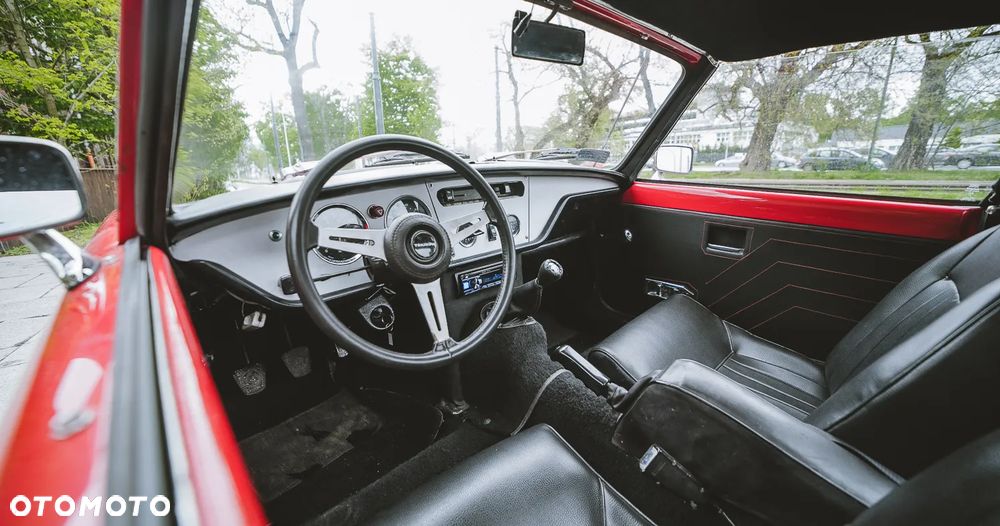 Triumph Spitfire - 24