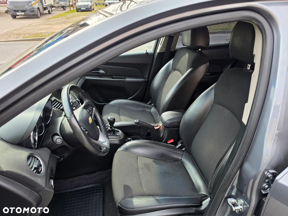 Chevrolet Cruze 2.0 LTZ - 13