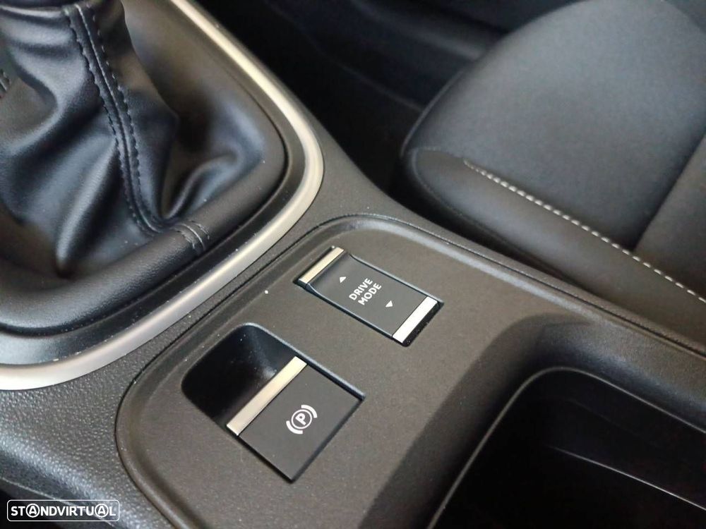 Jeep Avenger 1.2 GSE T3 Summit - 18