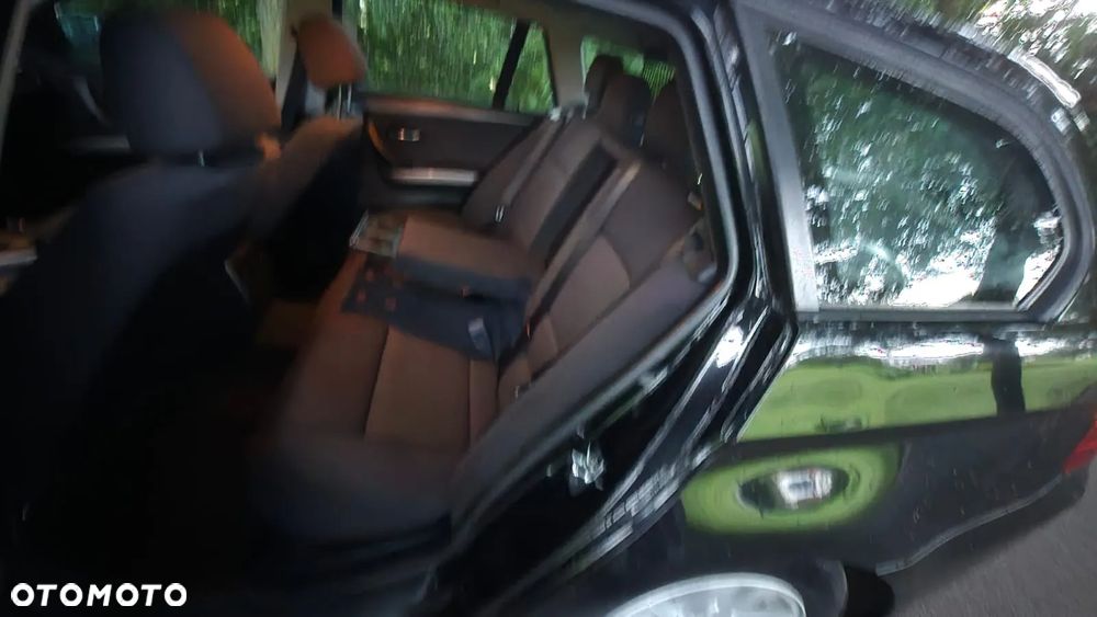 BMW Seria 3 320d - 12