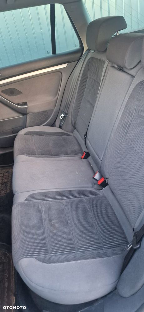 Volkswagen Golf 1.9 TDI Comfortline - 10