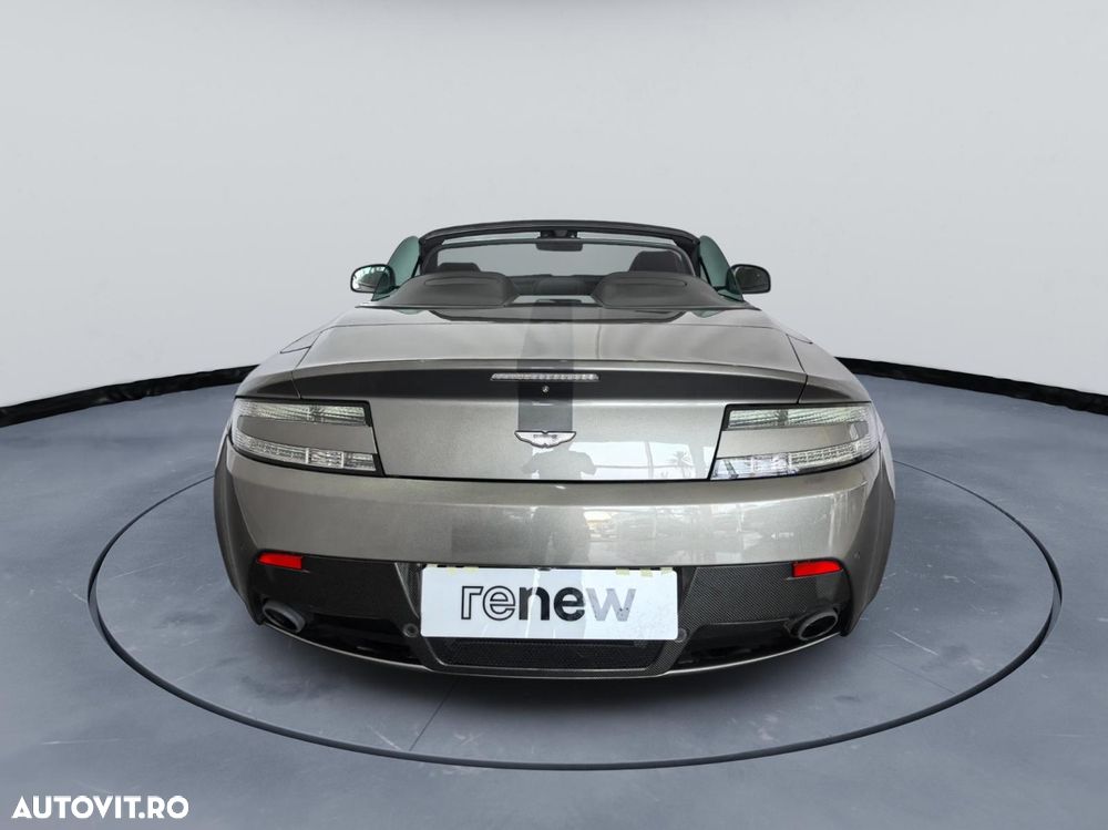 Aston Martin V8 Vantage S - 5