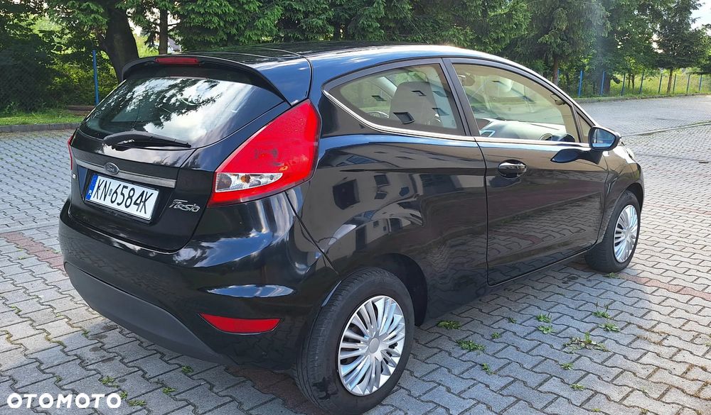 Ford Fiesta 1.6 TDCi Individual - 3