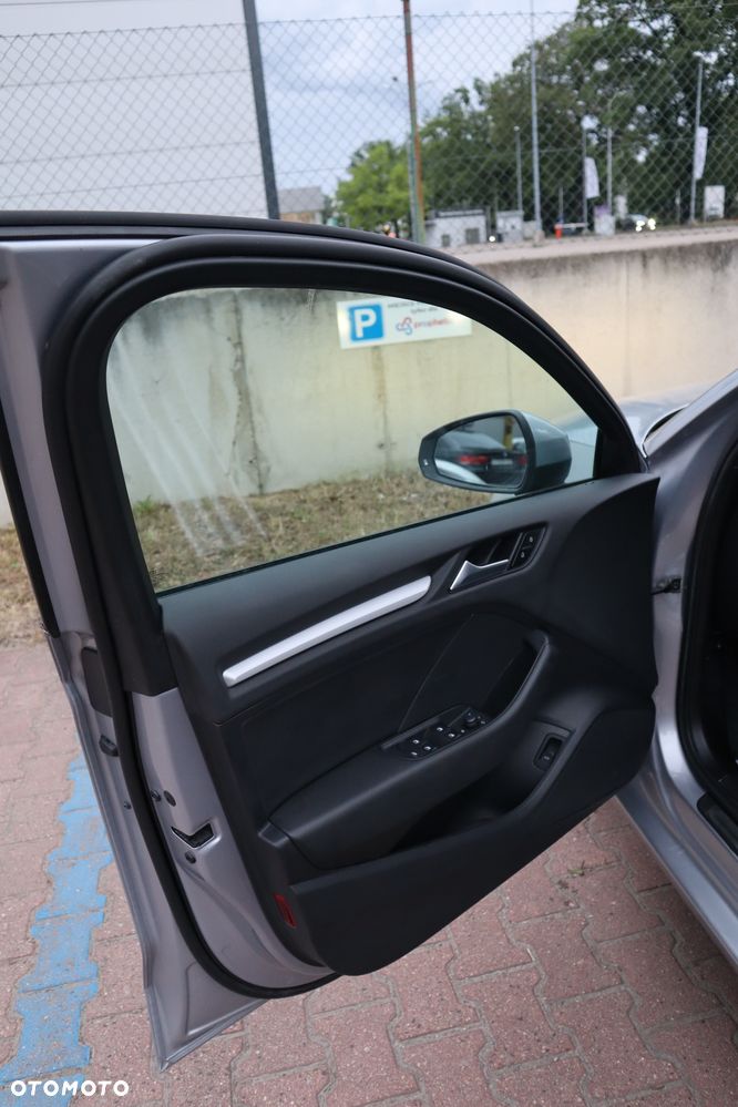 Audi A3 Sportback 1.8 TFSI S tronic S line Sportpaket - 7