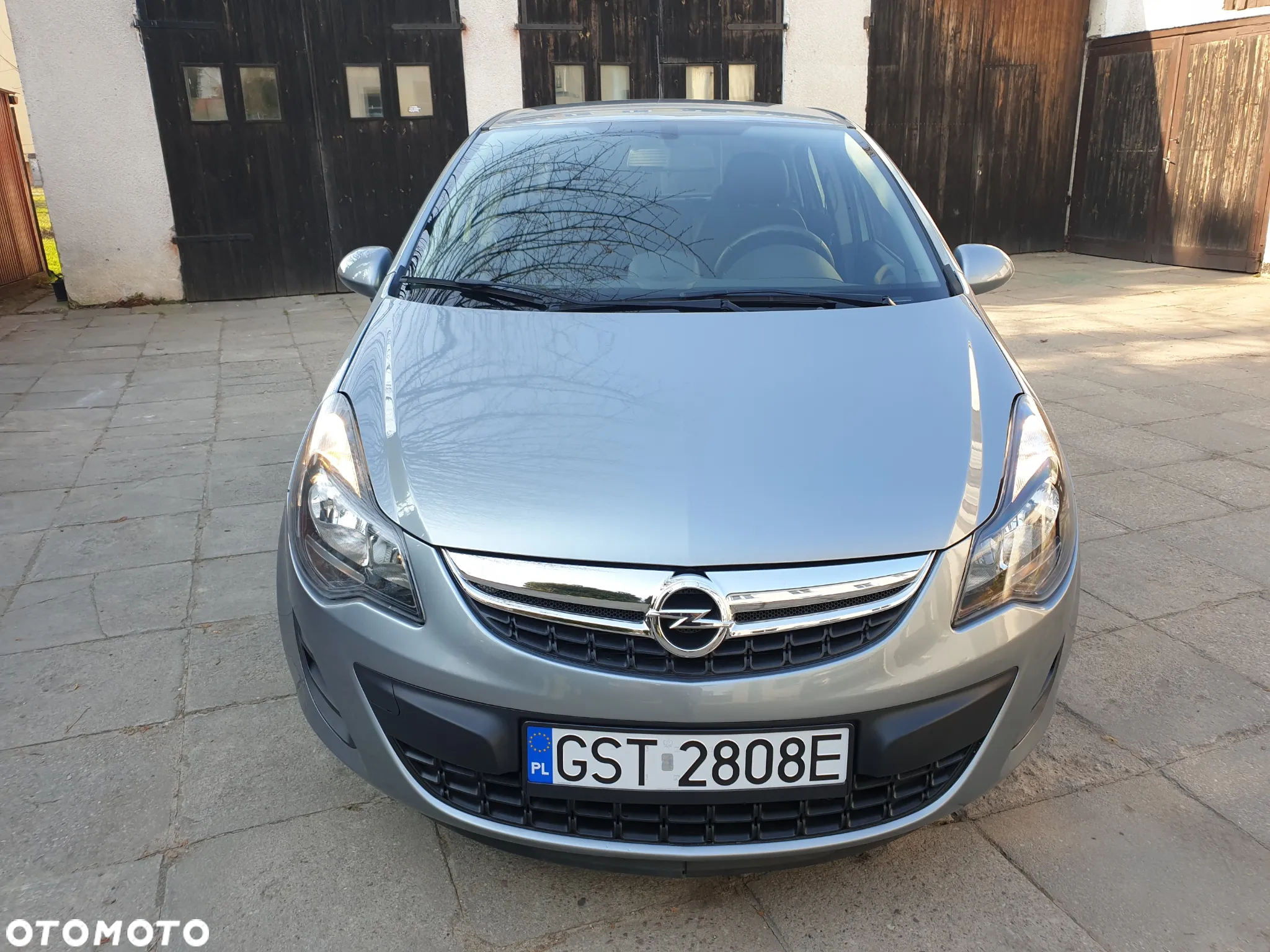 Opel Corsa 1.4 16V Energy - 11
