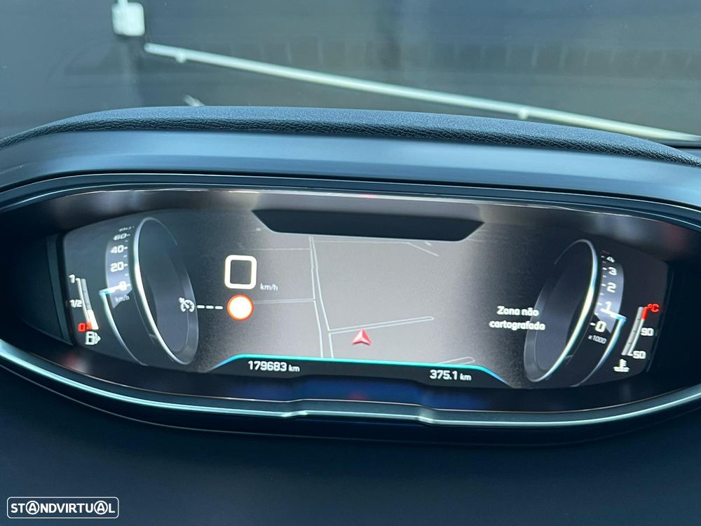 Peugeot 5008 1.5 BlueHDi Allure - 21