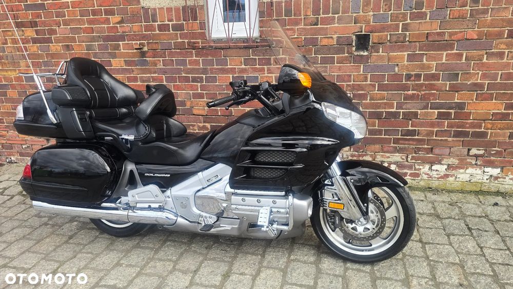 Honda GL - 36