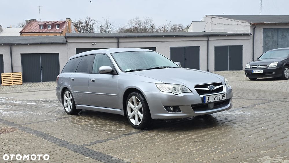 Subaru Legacy 2.0RA - 1