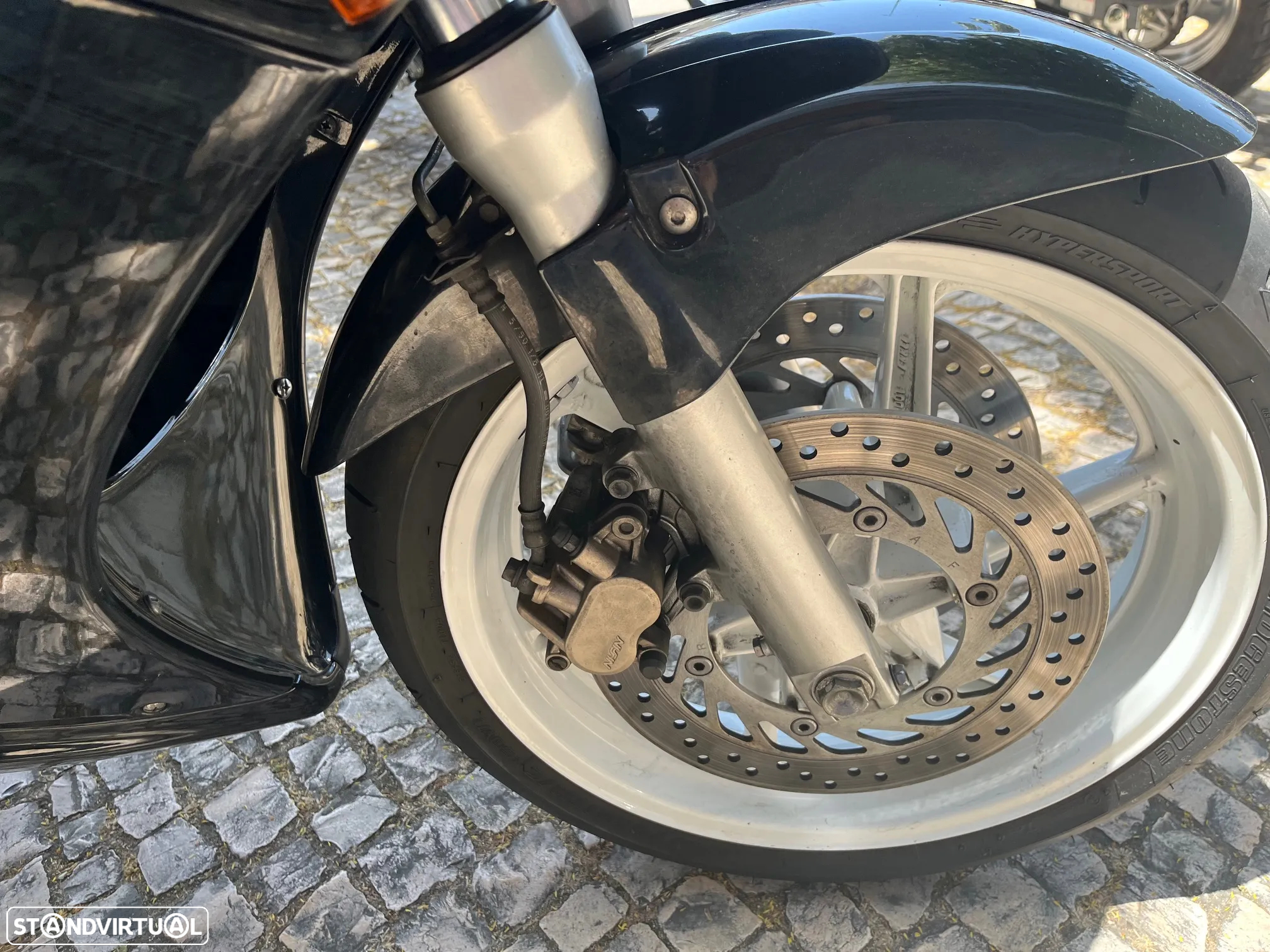 Honda VFR 750 F - 17