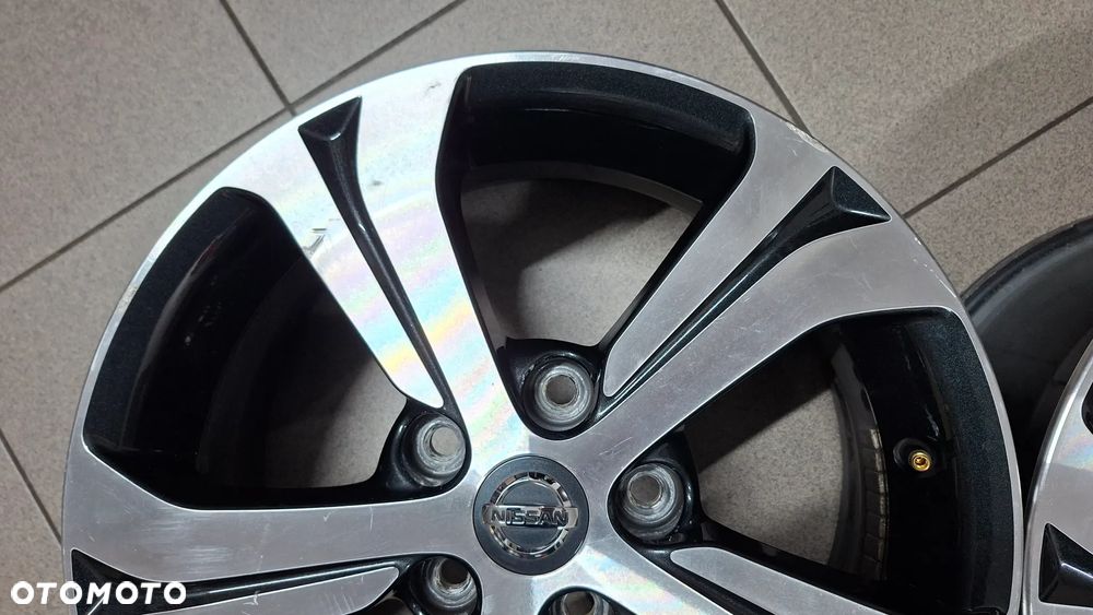 Felgi Aluminiowe 16 Nissan Pulsar C13 5x114.3 ET 40 - 13