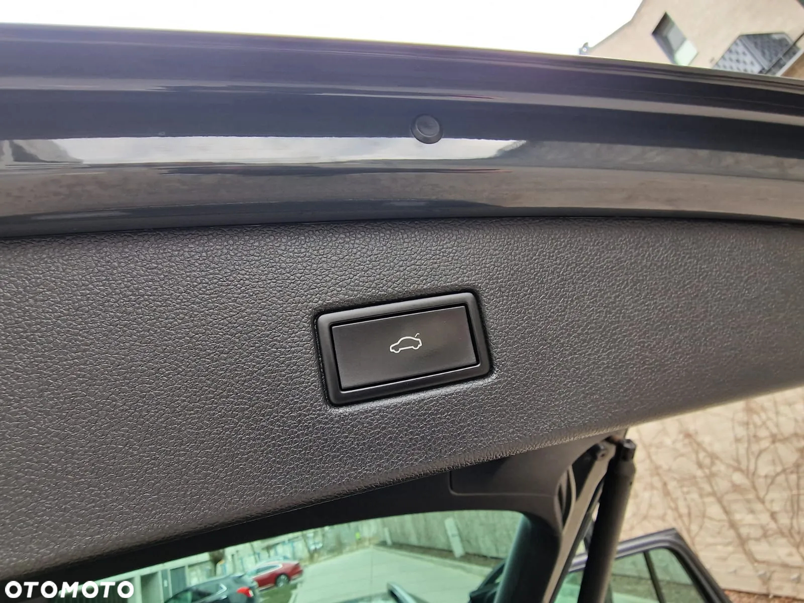 Volkswagen Tiguan 2.0 TDI SCR 4Mot Elegance DSG - 25