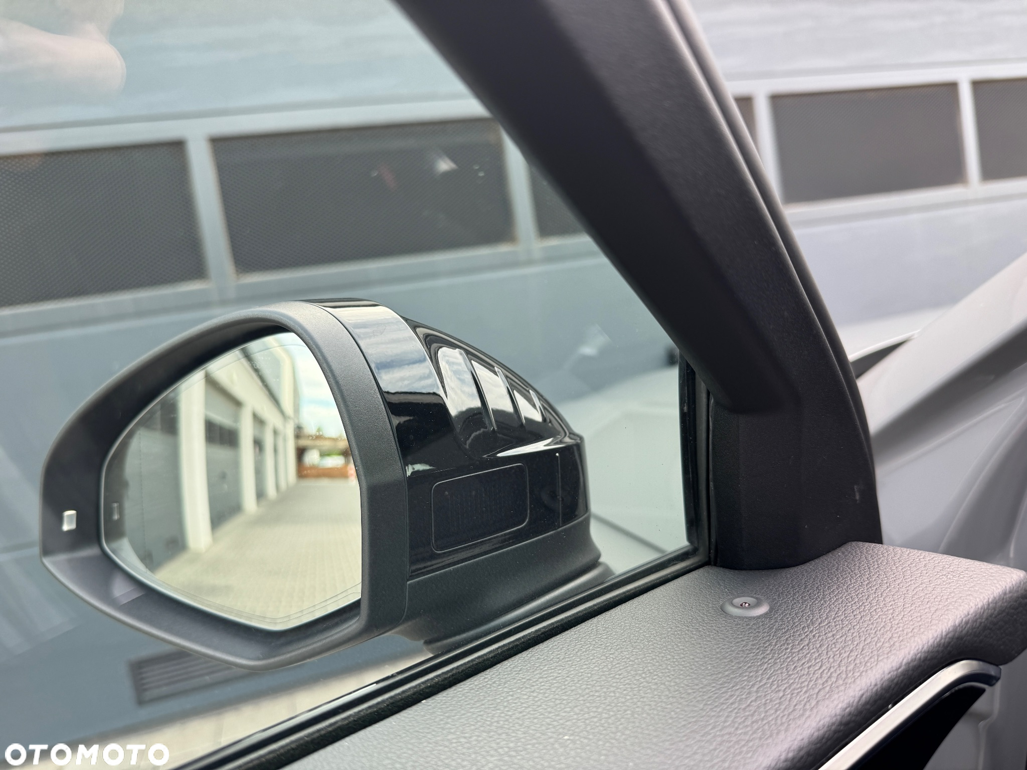 Audi A4 Avant 40 TDI quattro S tronic S line - 22
