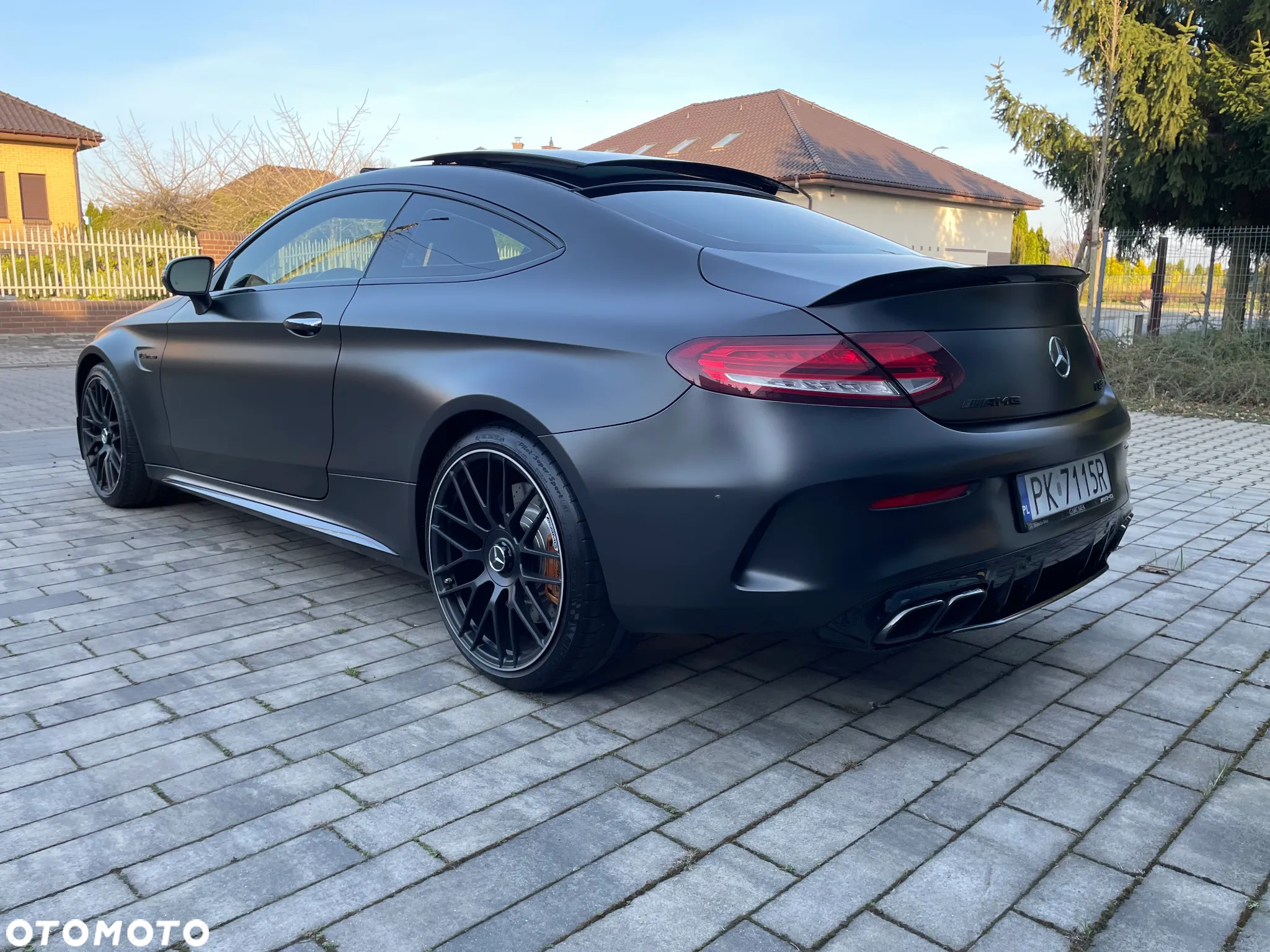 Mercedes-Benz Klasa C 63 S AMG 9G-TRONIC - 23