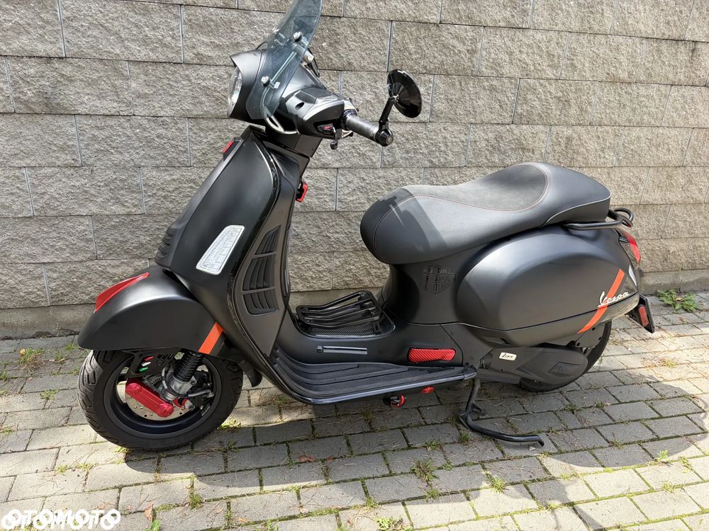 Vespa GTS - 5