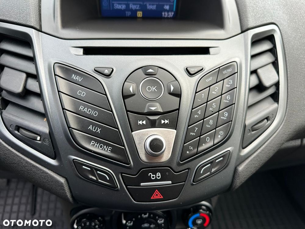 Ford Fiesta - 20