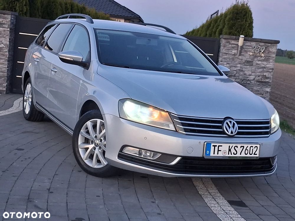 Volkswagen Passat 2.0 Blue TDI SCR Exclusive - 2