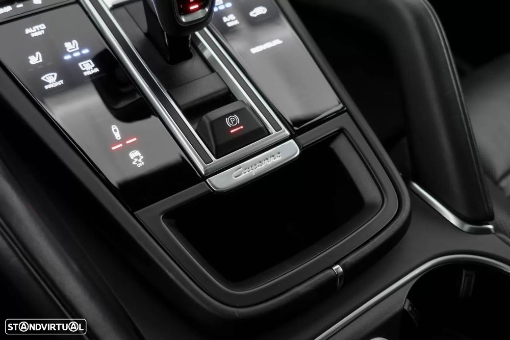 Porsche Cayenne Turbo S E-Hybrid - 13