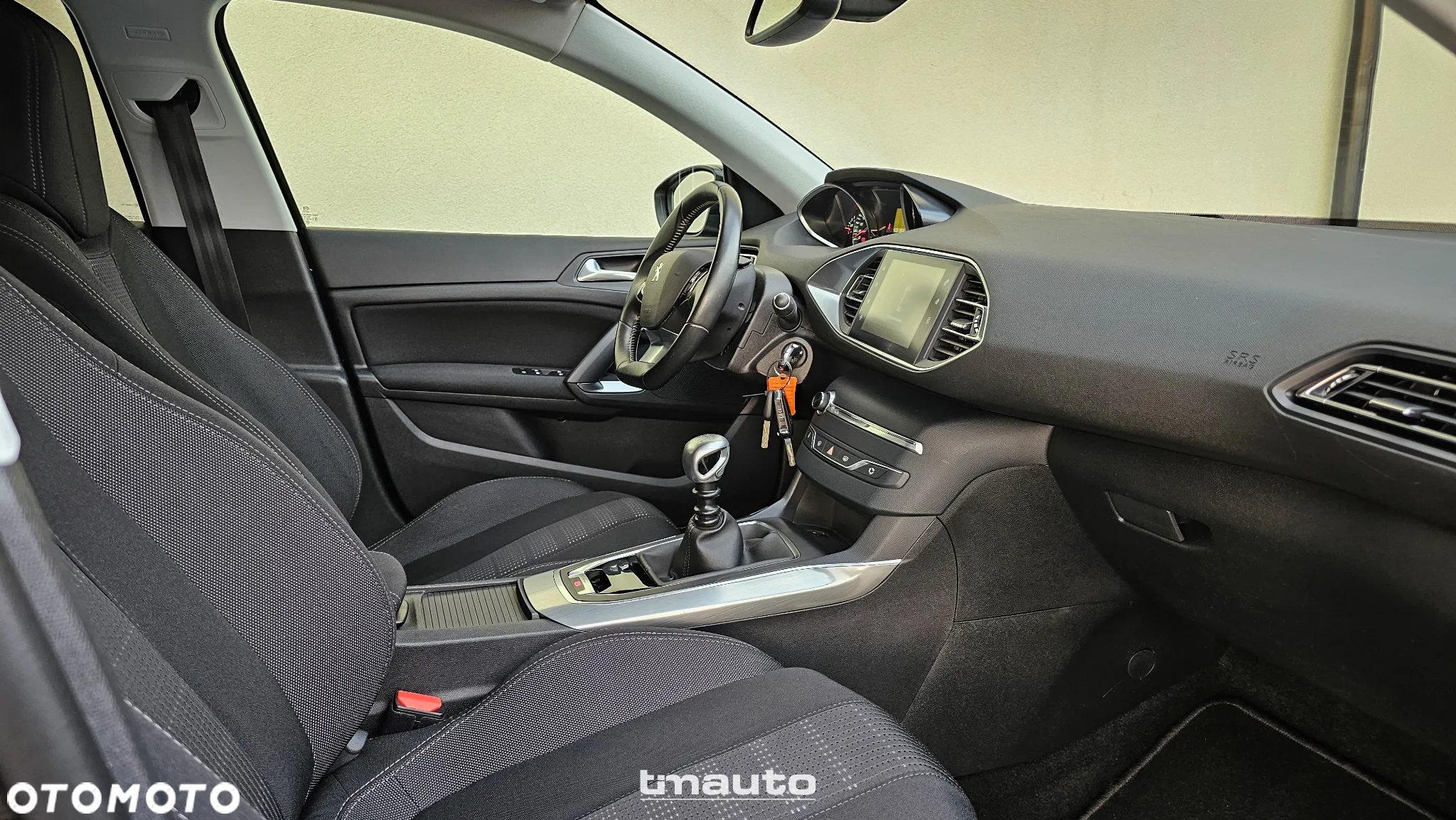 Peugeot 308 SW 1.2 PureTech Allure S&S - 8