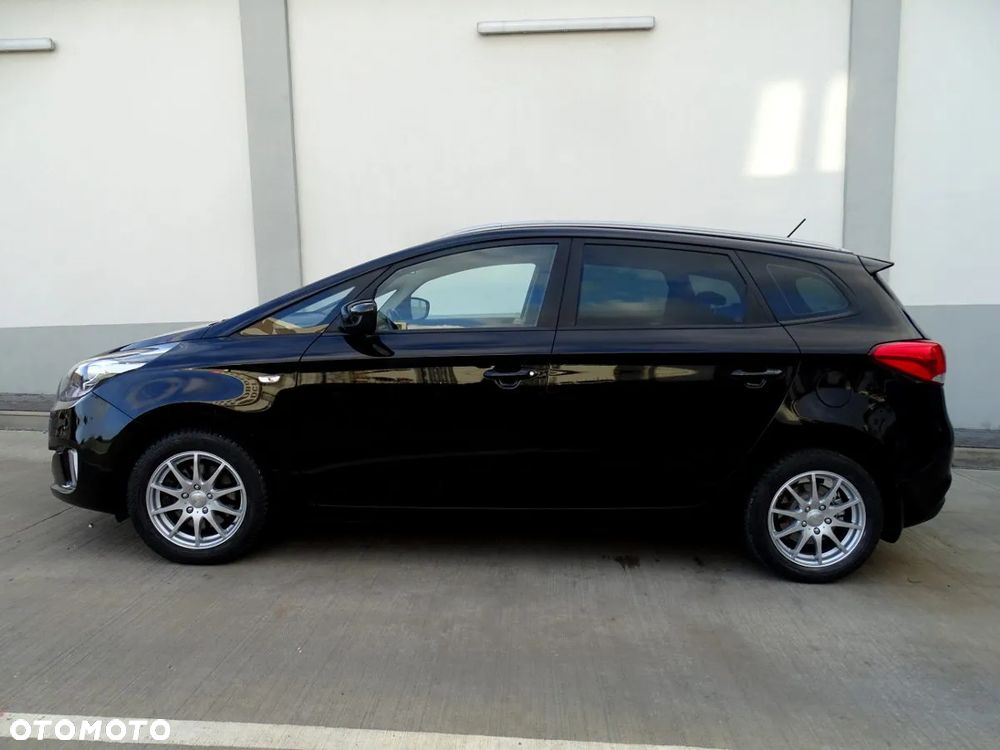 Kia Carens 1.6 GDI Attract - 5