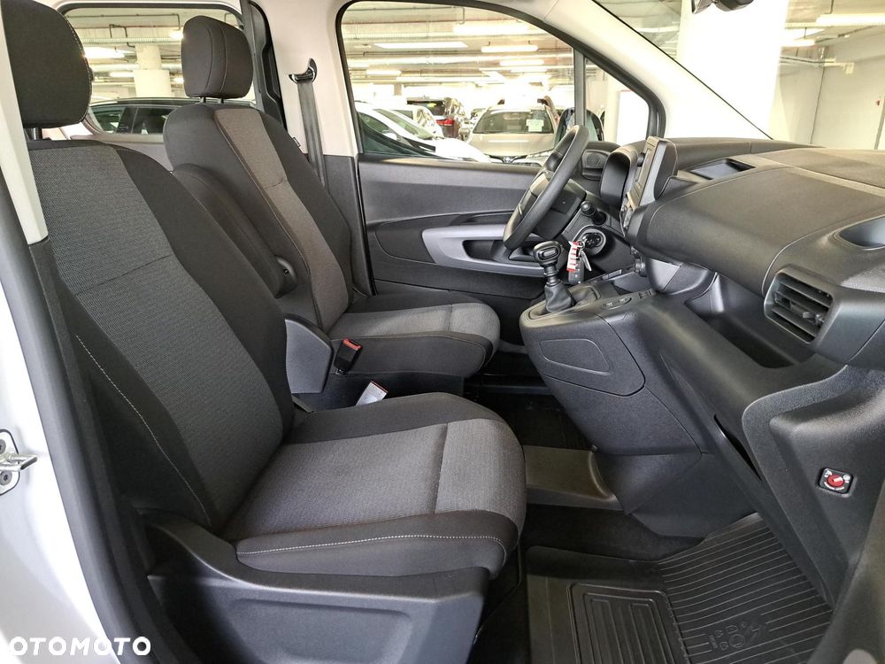 Toyota Proace City Verso 1.5 D-4D Business - 12